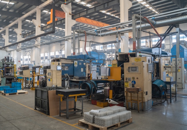 PROWIN hot chamber diecasting machine.jpg